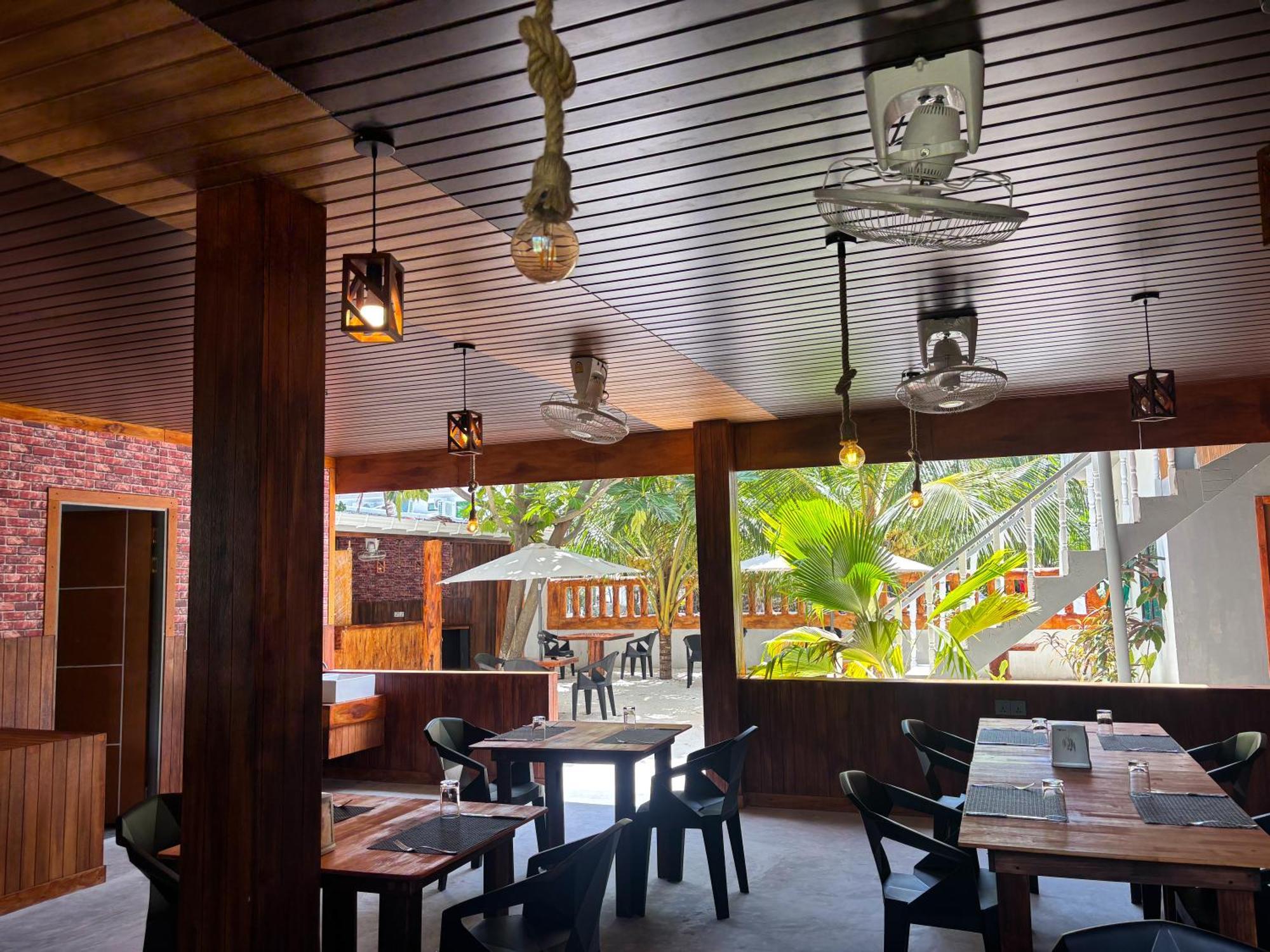 Mathiveri Thundi Inn Luaran gambar