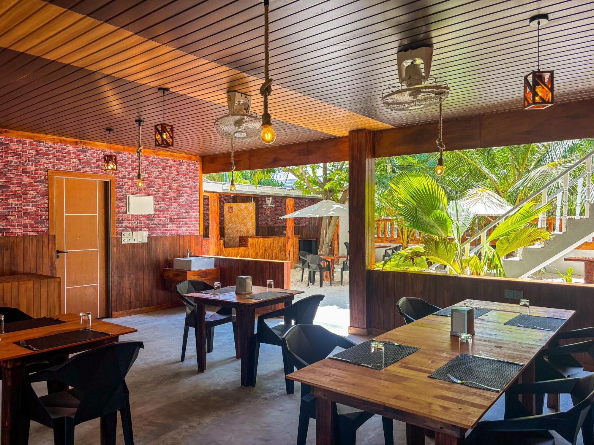 Mathiveri Thundi Inn Luaran gambar