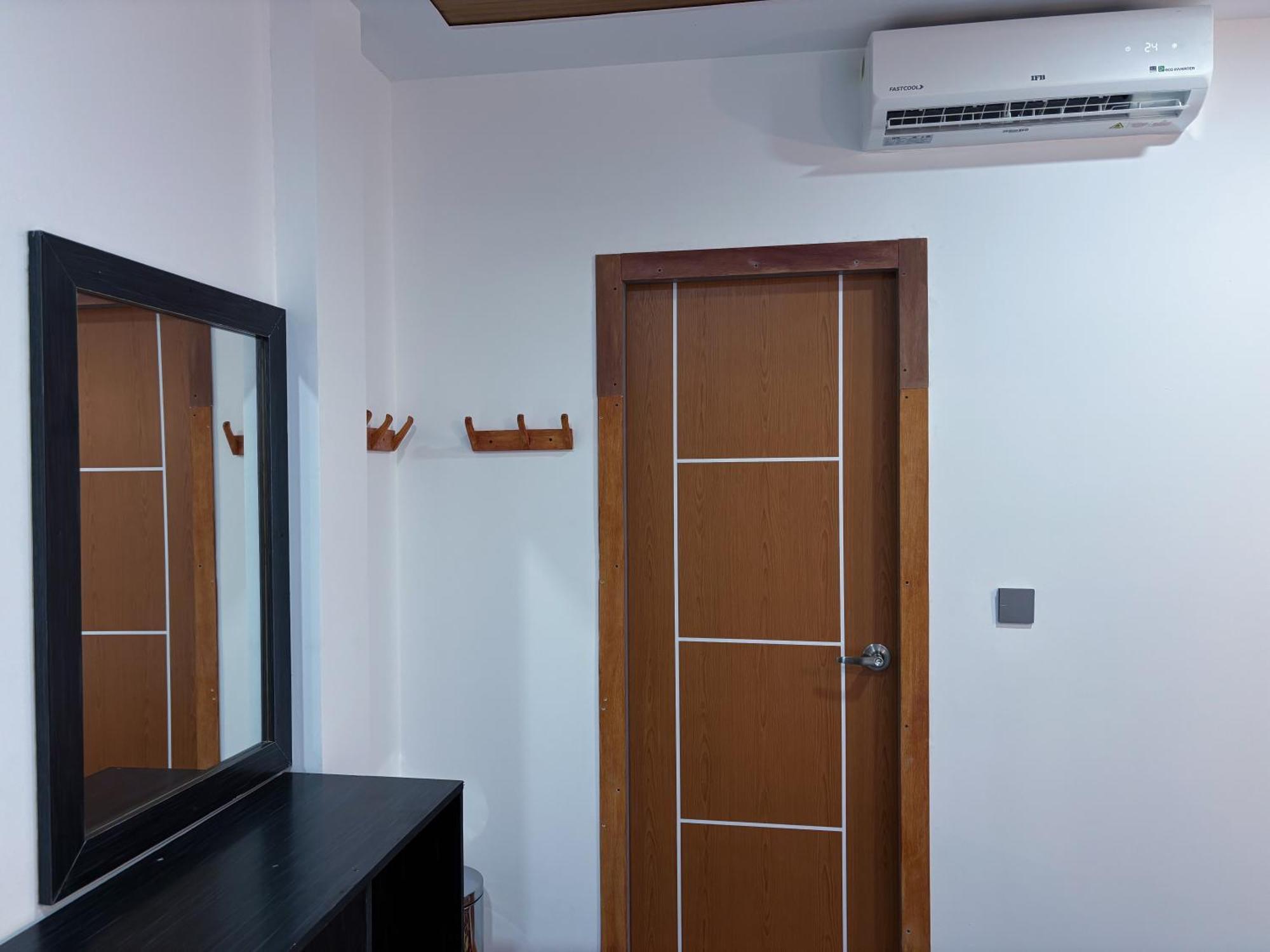 Mathiveri Thundi Inn Luaran gambar